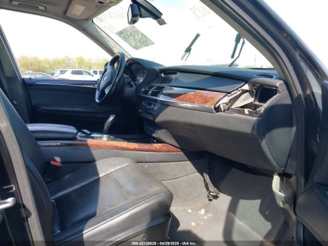 2011 BMW X5 5UXZW0C51BL656267 Photo 4