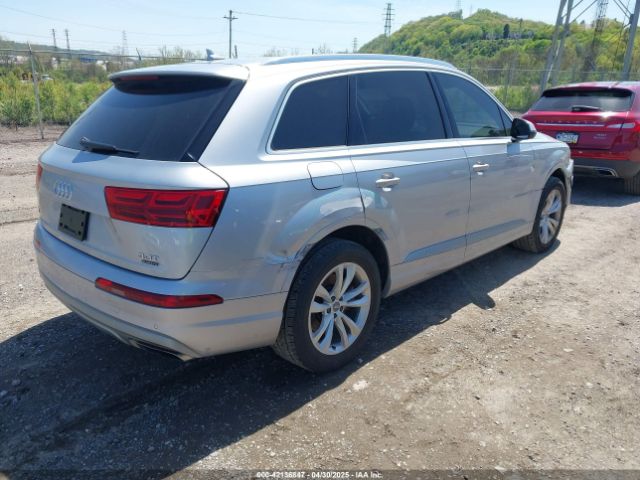 2018 AUDI Q7 WA1LAAF79JD019641 Photo 3