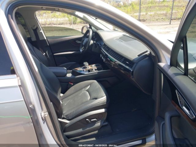 2018 AUDI Q7 WA1LAAF79JD019641 Photo 4