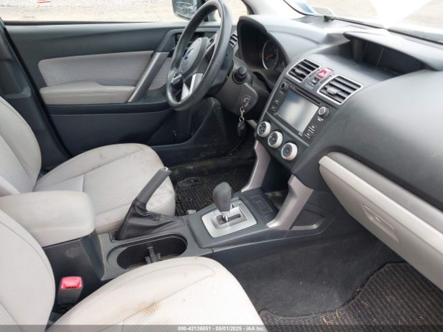 JF2SJABC3HH442661 Subaru Forester 2.5i