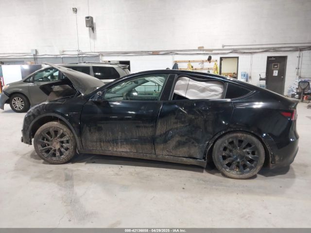 7SAYGDEE0NF342215 Tesla Model Y Long Range Dual Motor All-wheel Drive
