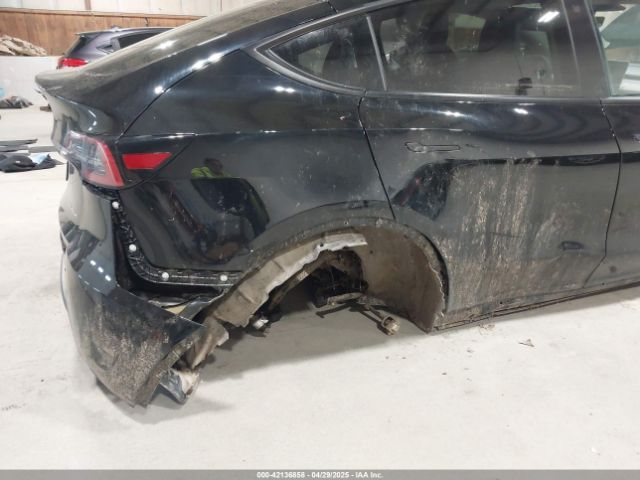 7SAYGDEE0NF342215 Tesla Model Y Long Range Dual Motor All-wheel Drive