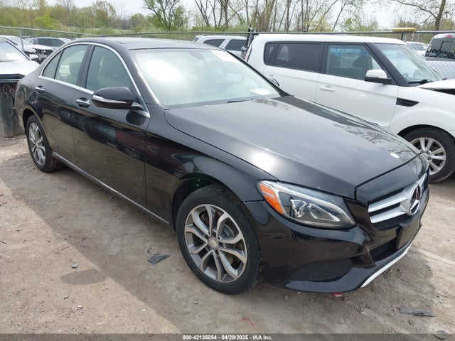 55SWF4KBXFU040013 Mercedes-Benz C 300 4matic/luxury 4matic/sport 4matic
