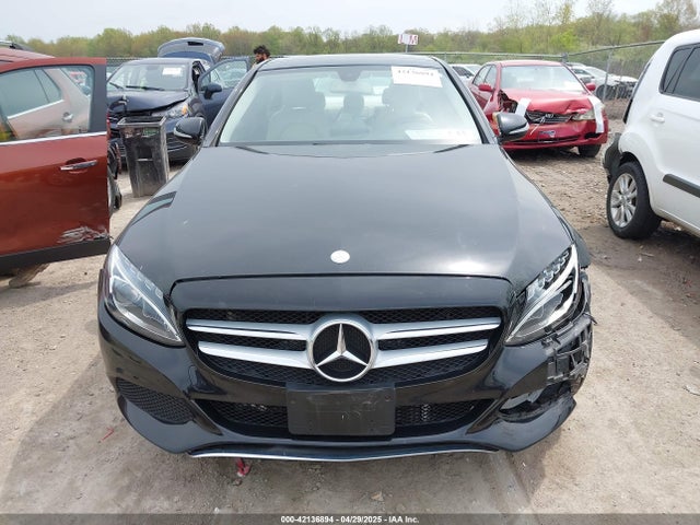 55SWF4KBXFU040013 Mercedes-Benz C 300 4matic/luxury 4matic/sport 4matic