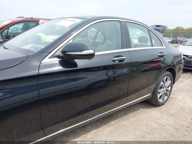 55SWF4KBXFU040013 Mercedes-Benz C 300 4matic/luxury 4matic/sport 4matic