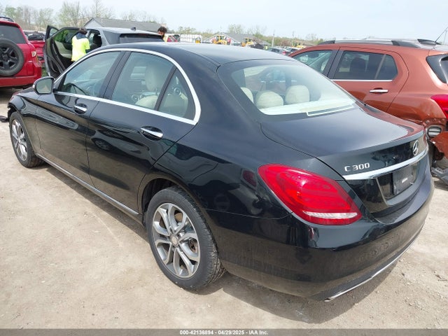 55SWF4KBXFU040013 Mercedes-Benz C 300 4matic/luxury 4matic/sport 4matic