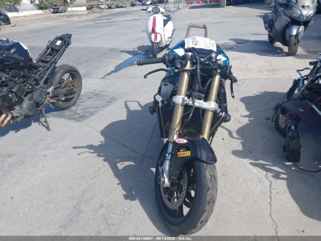 2022 BMW S 1000 WB10E2307N6F01609 Photo 4