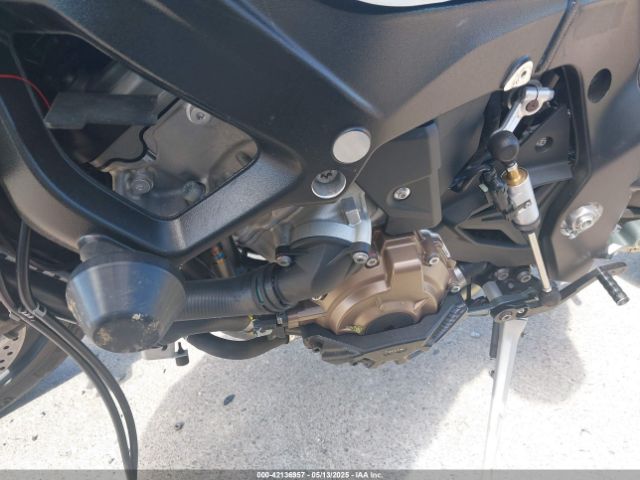 2022 BMW S 1000 WB10E2307N6F01609 Photo 8