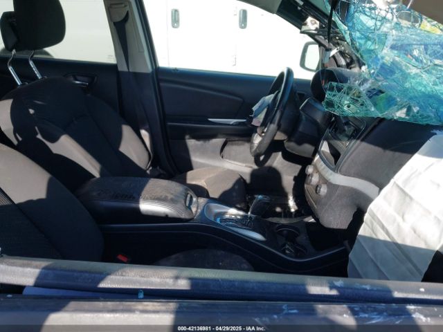 3C4PDCAB1JT474760 Dodge JOURNEY SE