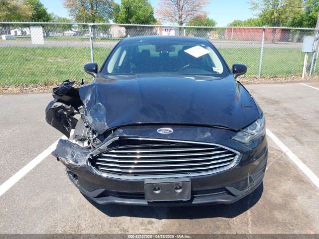 3FA6P0LU8KR192071 Ford Fusion Hybrid Se
