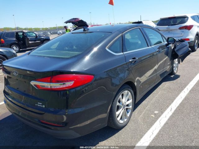 3FA6P0LU8KR192071 Ford Fusion Hybrid Se