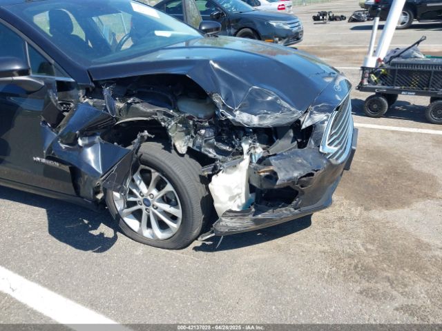 3FA6P0LU8KR192071 Ford Fusion Hybrid Se
