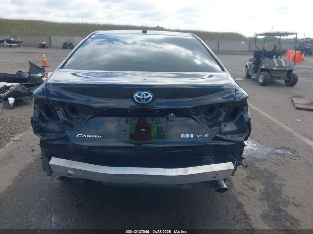4T1BD1FKXHU226364 Toyota Camry Hybrid Xle