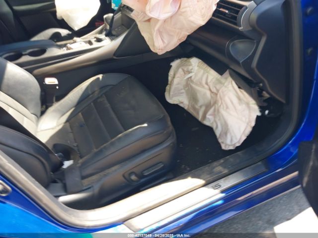 JTHBA1D20K5092111 Lexus IS 300