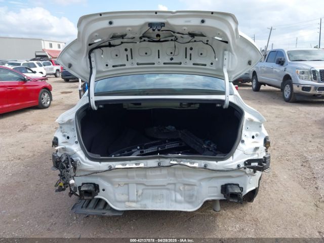 KMHLP4DG5RU703294 Hyundai Elantra Limited