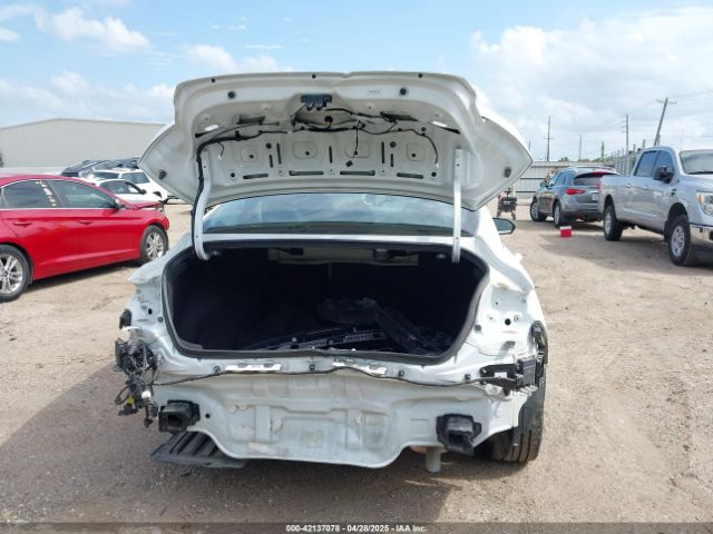 KMHLP4DG5RU703294 Hyundai Elantra Limited