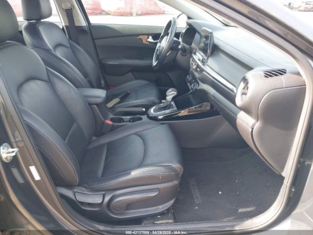 3KPF54AD7ME299780 KIA FORTE EX