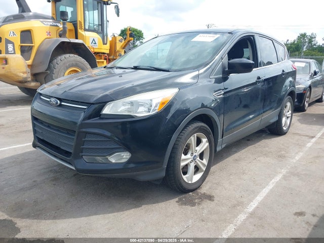 1FMCU0GX7EUA90621 Ford ESCAPE SE