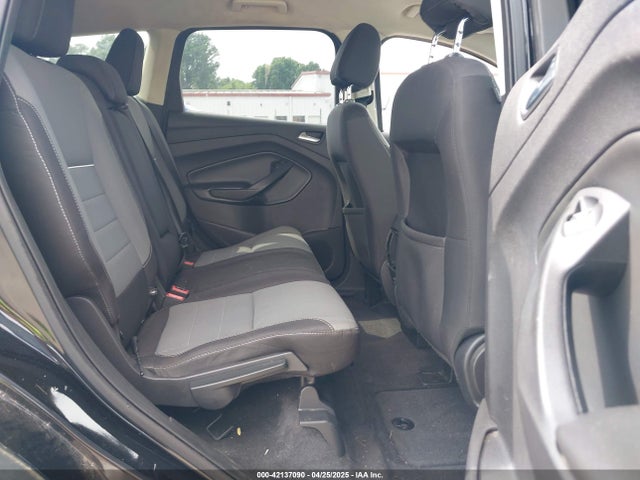 1FMCU0GX7EUA90621 Ford ESCAPE SE