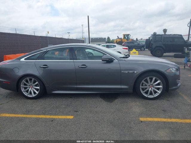 SAJWA1C70K8W18186 Jaguar Xj R-sport