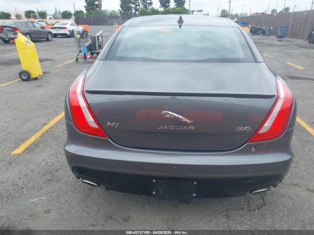 SAJWA1C70K8W18186 Jaguar Xj R-sport