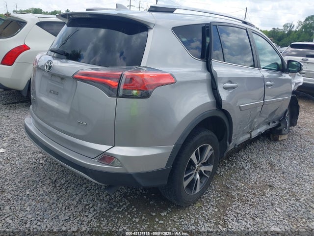 2T3WFREV5HW331648 Toyota Rav4 Xle