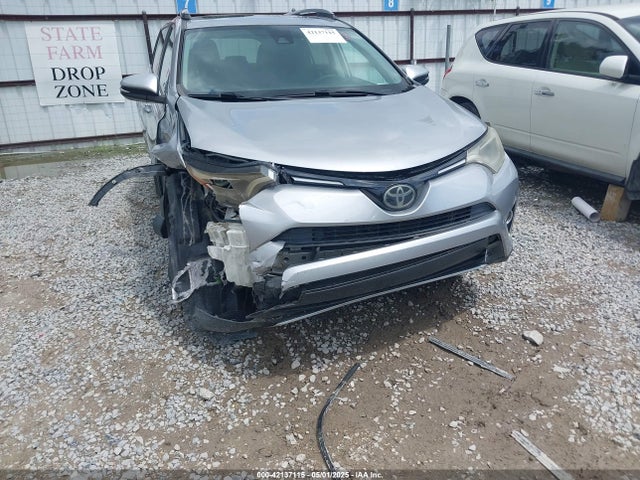 2T3WFREV5HW331648 Toyota Rav4 Xle