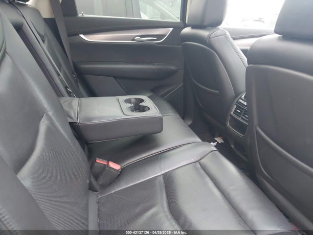 2017 CADILLAC XT5 1GYKNCRS1HZ111626 Photo 7