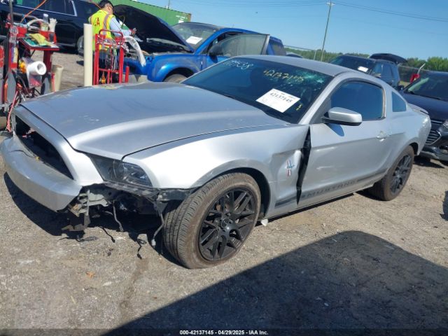 1ZVBP8AM3E5282419 Ford Mustang V6 Premium