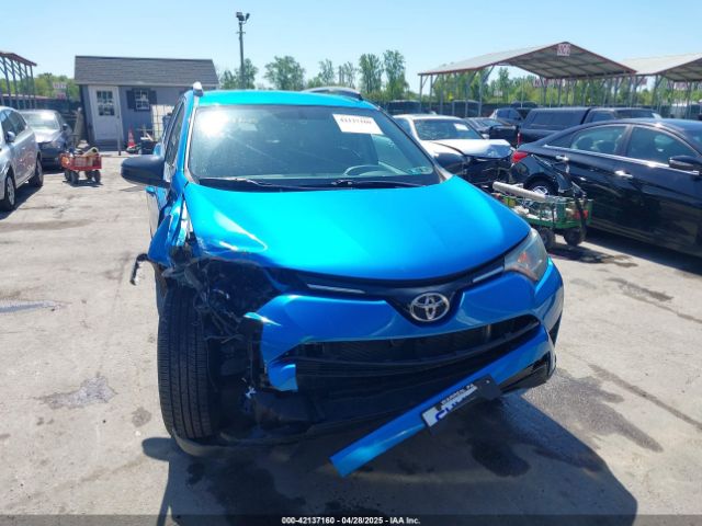 2T3BFREV0GW409170 Toyota RAV4 LE