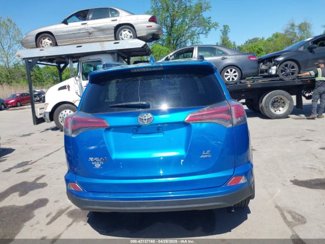 2T3BFREV0GW409170 Toyota RAV4 LE