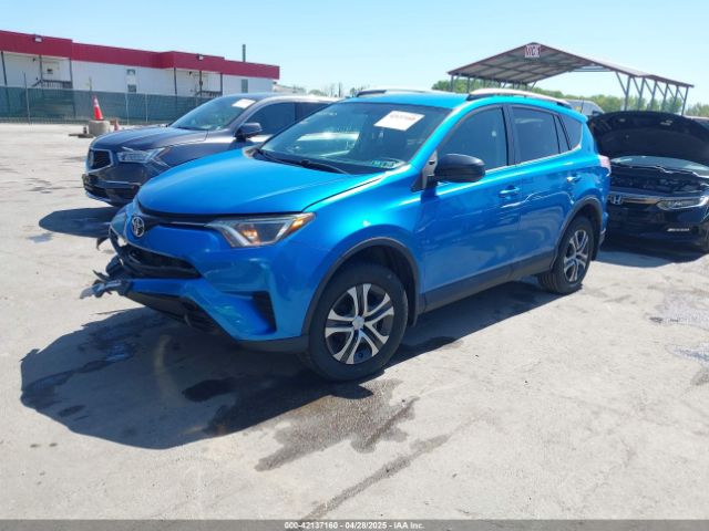 2T3BFREV0GW409170 Toyota RAV4 LE