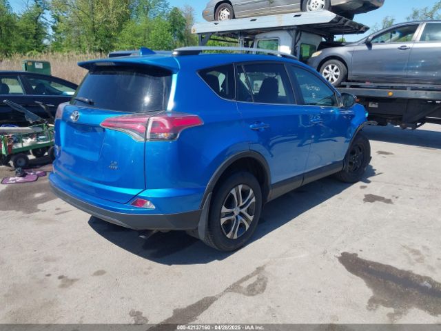 2T3BFREV0GW409170 Toyota RAV4 LE