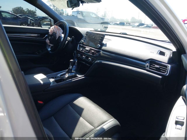 1HGCV1F38LA096935 Honda Accord Sport