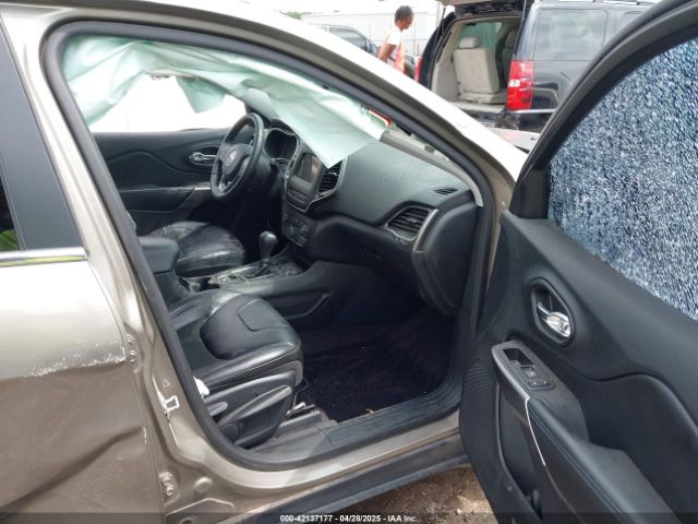 1C4PJLLB3KD243047 Jeep Cherokee Latitude Plus Fwd