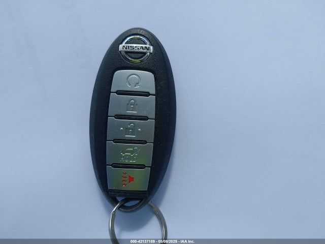 5N1AT2MV4JC834989 Nissan Rogue Sl