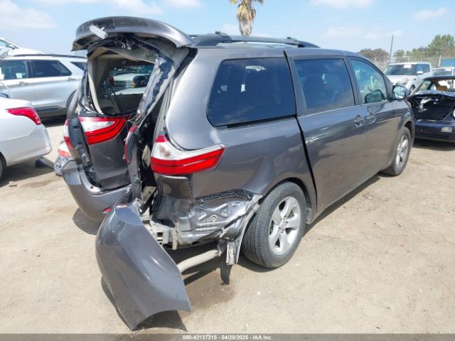 5TDKK3DC8FS594979 Toyota Sienna Le 8 Passenger