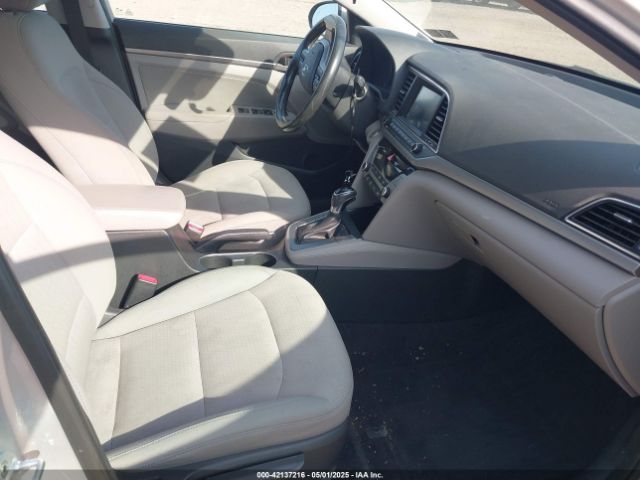 5NPD84LF1HH037459 Hyundai ELANTRA SE