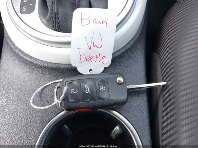 2017 VOLKSWAGEN BEETLE 3VW517AT9HM800824 Photo 10