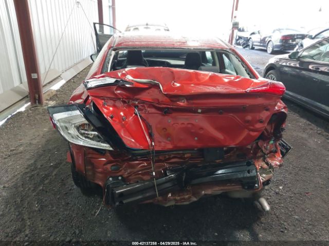 19XFC2F61KE031681 Honda Civic Lx