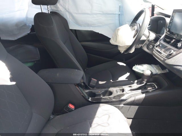 5YFEPMAEXMP256242 Toyota COROLLA LE