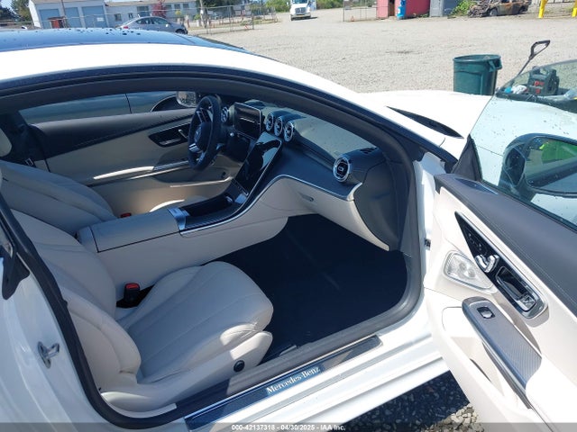 W1KMJ6BB6SF050696 Mercedes-Benz m256