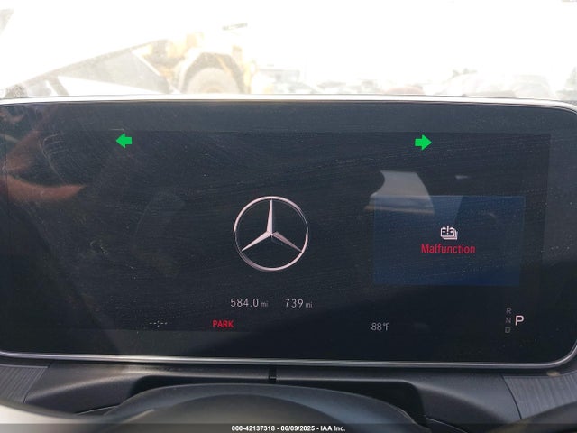 W1KMJ6BB6SF050696 Mercedes-Benz m256