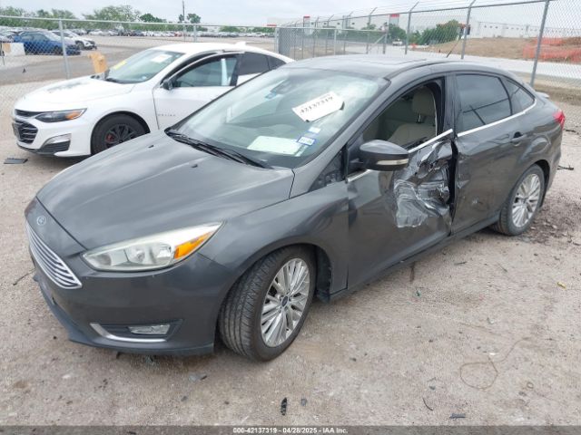 1FADP3J21GL260145 Ford 2016