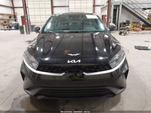 3KPF24AD4PE646186 KIA Forte Lxs