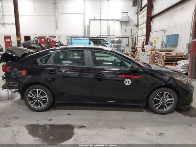3KPF24AD4PE646186 KIA Forte Lxs