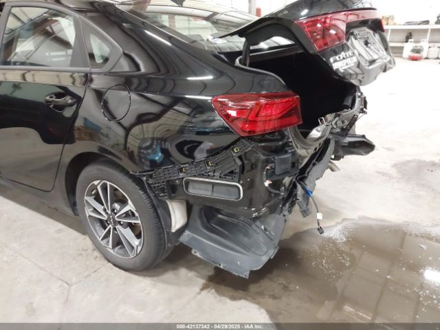 3KPF24AD4PE646186 KIA Forte Lxs