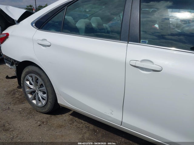 4T1BF1FK9HU705515 Toyota CAMRY LE
