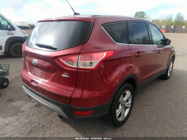 1FMCU9G96FUB94525 Ford ESCAPE SE