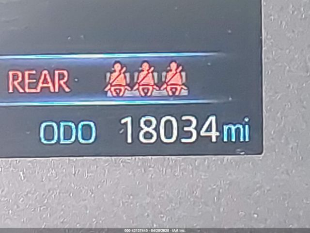7MUAAABG0RV084192 Toyota Corolla Cross L